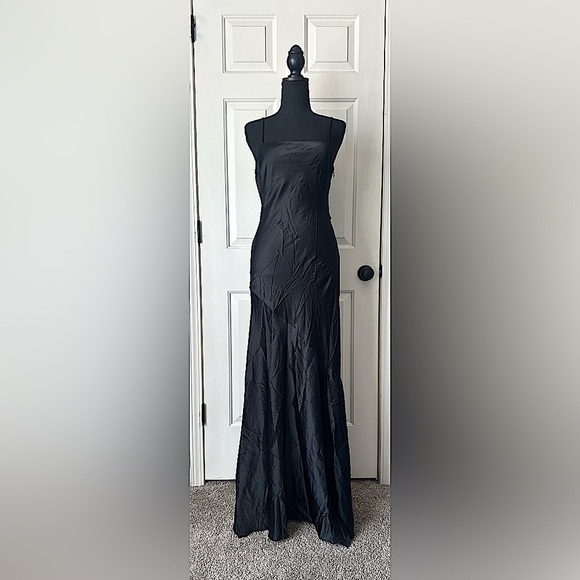 NWT LoveShackFancy Oaklynn Silk Dress. Size 6. - Picture 9 of 14